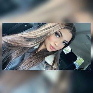 Meet your Posher, Monica